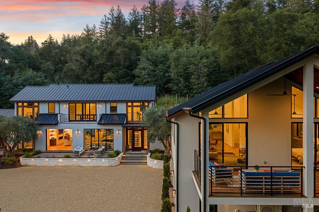 1099 Dry Creek Road Healdsburg CA 95448