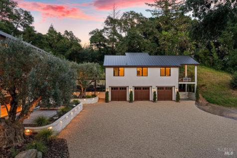 1099 Dry Creek Road Healdsburg CA 95448