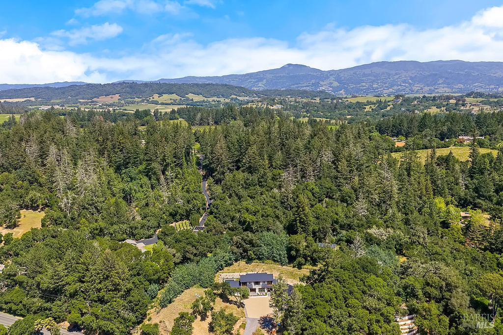 1099 Dry Creek Road Healdsburg CA 95448
