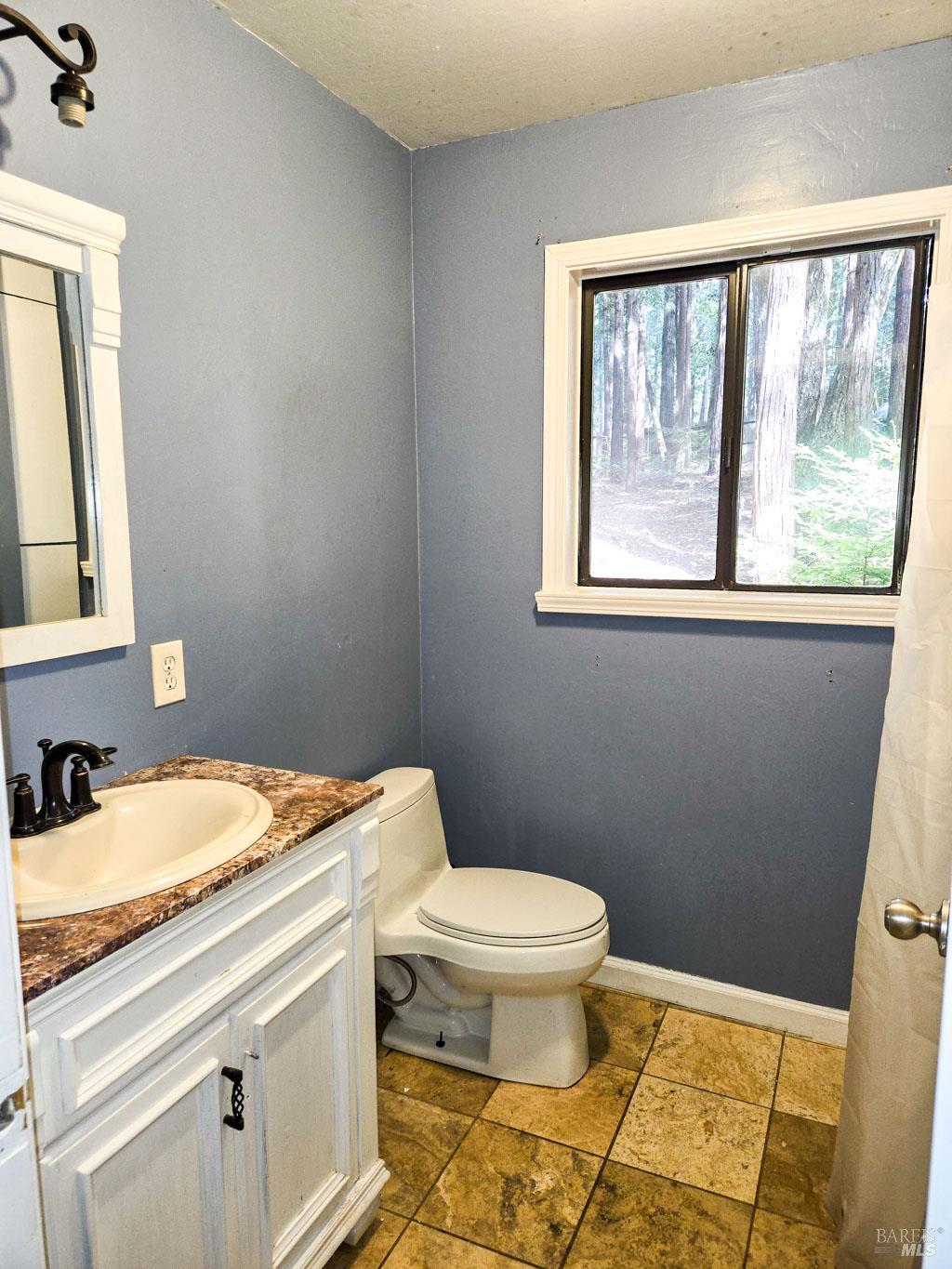 4030 Ridge Circle Willits CA 95490