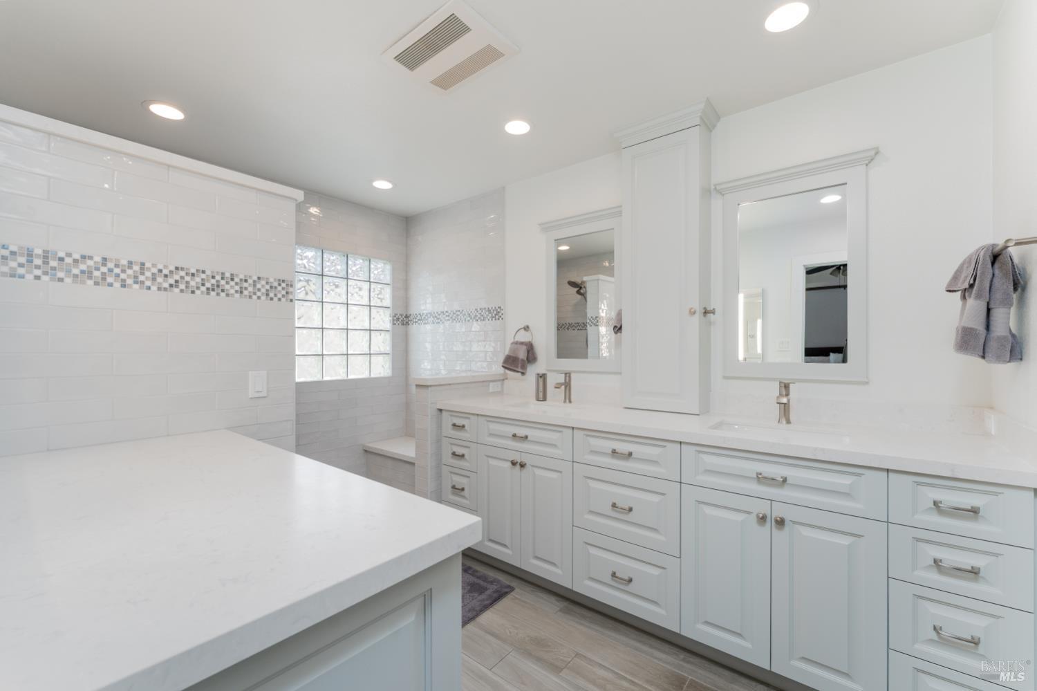 916 Fairway Avenue Ukiah CA 95482