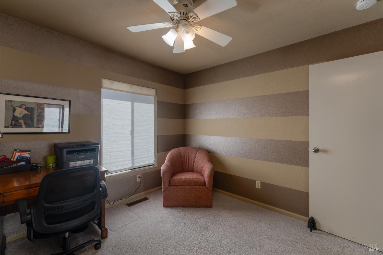 916 Fairway Avenue Ukiah CA 95482