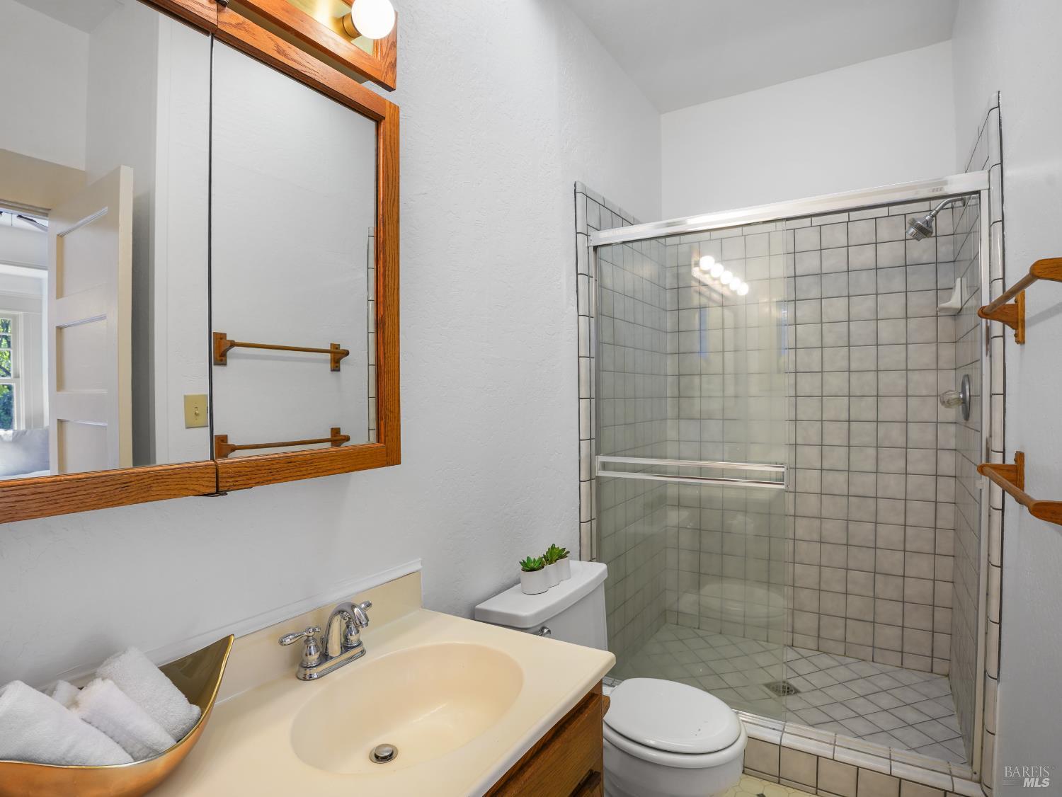 720 Grove Avenue Ukiah CA 95482