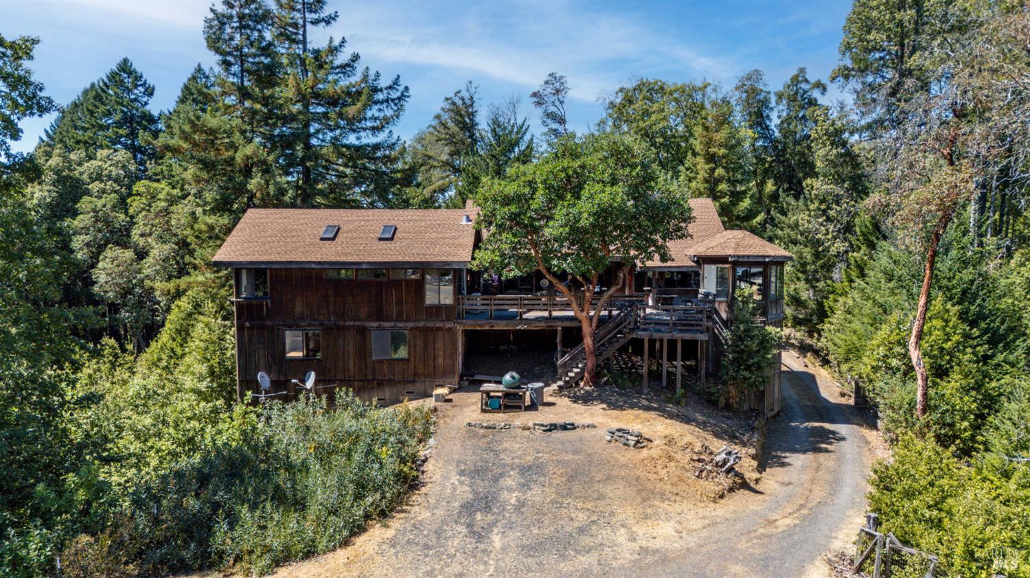 18396 Mariposa Creek Road Willits CA 95490