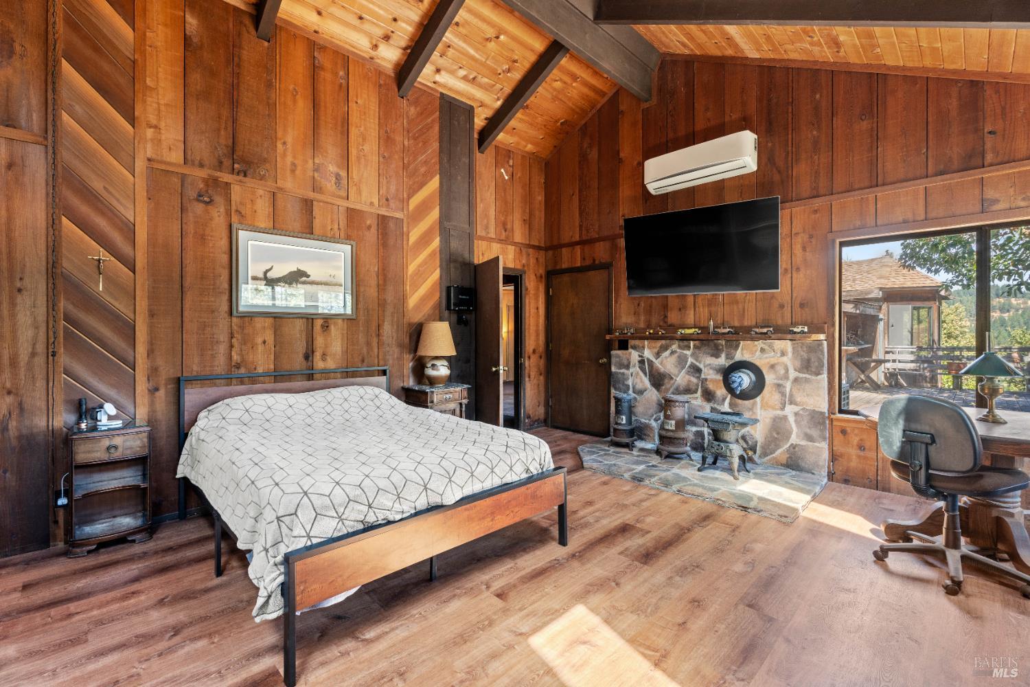 18396 Mariposa Creek Road Willits CA 95490