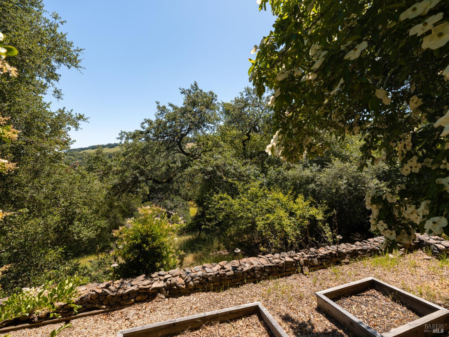 3810 White Alder Sonoma CA 95476