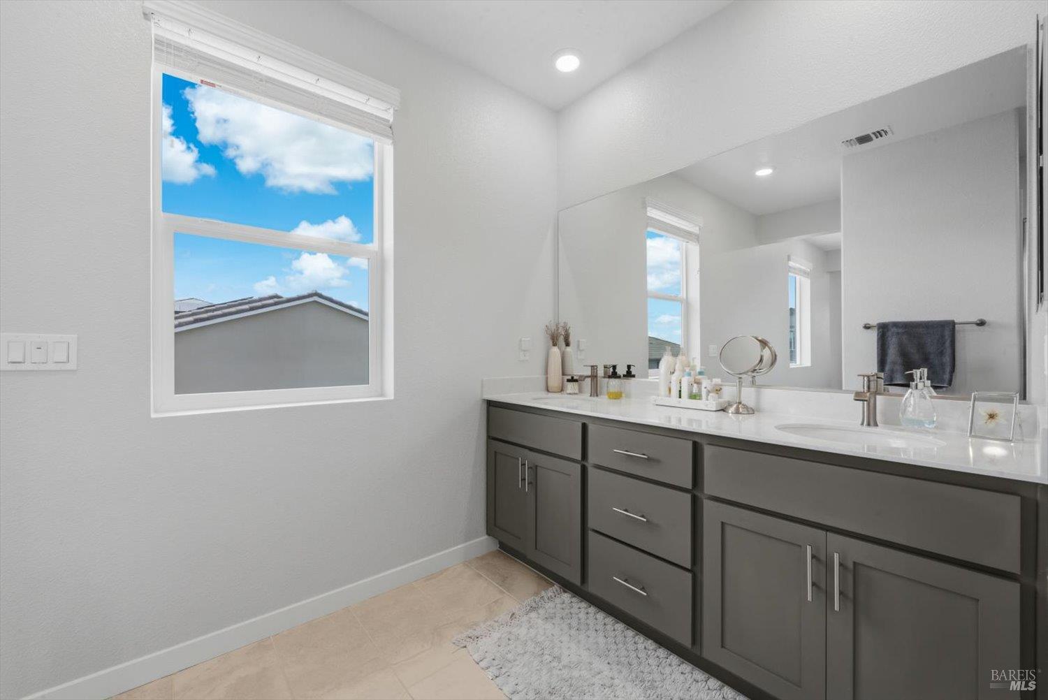 661 Shaul Circle Vacaville CA 95687