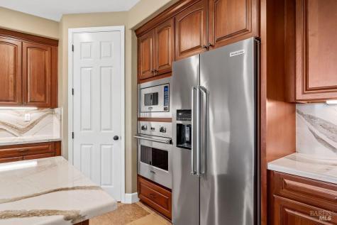 3965 Park Gardens Drive Santa Rosa CA 95404