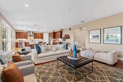 3965 Park Gardens Drive Santa Rosa CA 95404