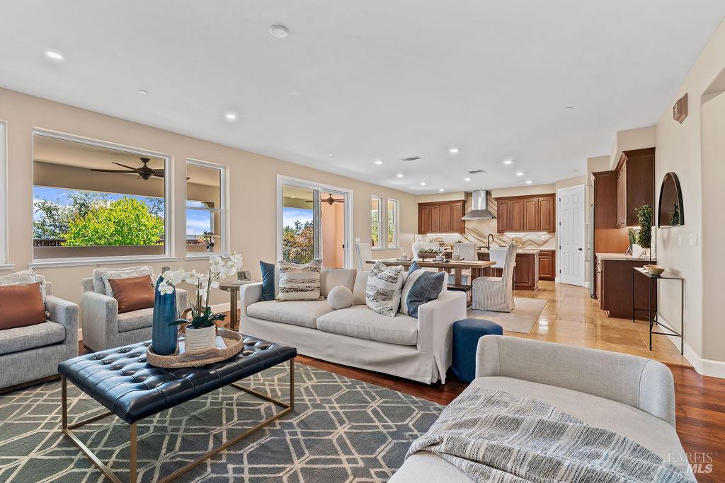 3965 Park Gardens Drive Santa Rosa CA 95404