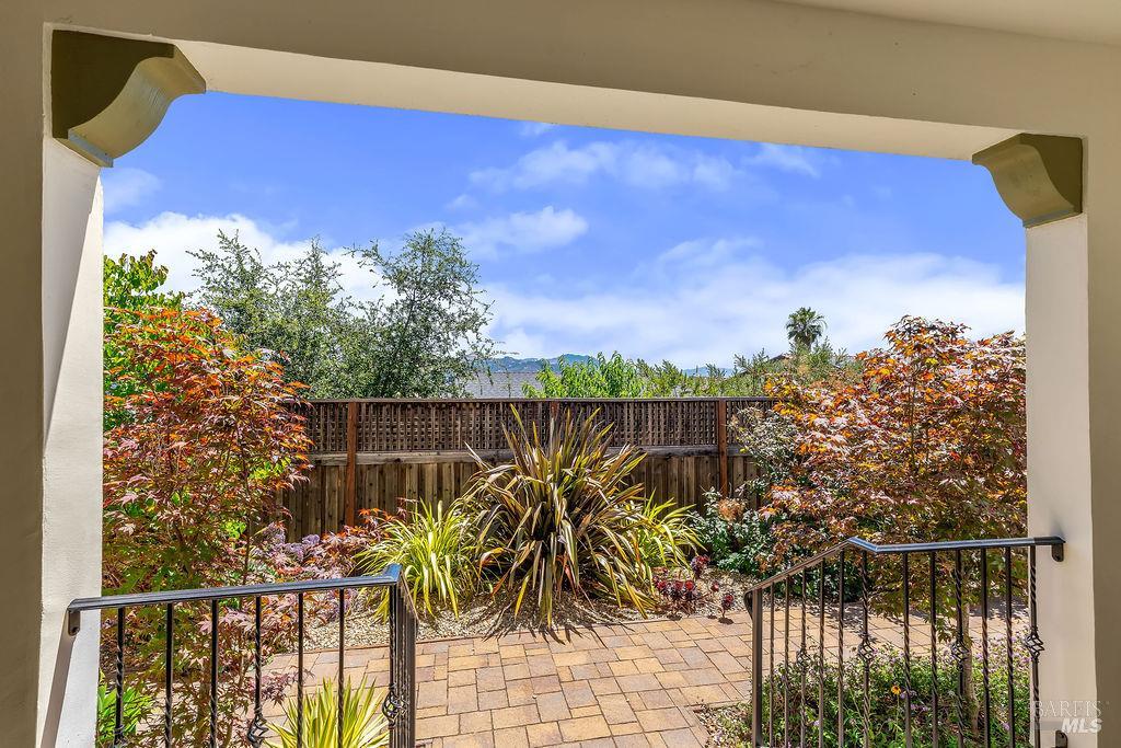 3965 Park Gardens Drive Santa Rosa CA 95404