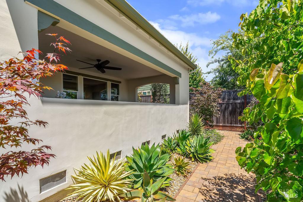 3965 Park Gardens Drive Santa Rosa CA 95404