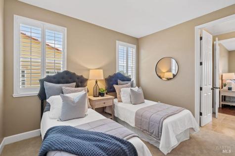 3965 Park Gardens Drive Santa Rosa CA 95404