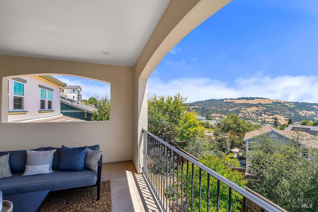 3965 Park Gardens Drive Santa Rosa CA 95404