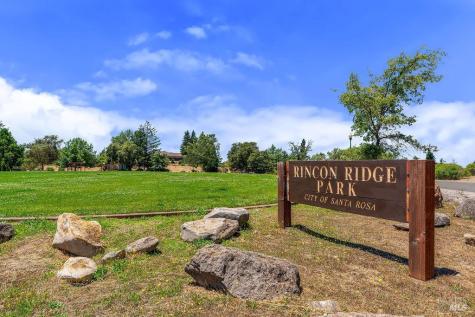 3965 Park Gardens Drive Santa Rosa CA 95404