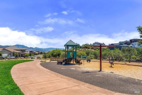 3965 Park Gardens Drive Santa Rosa CA 95404