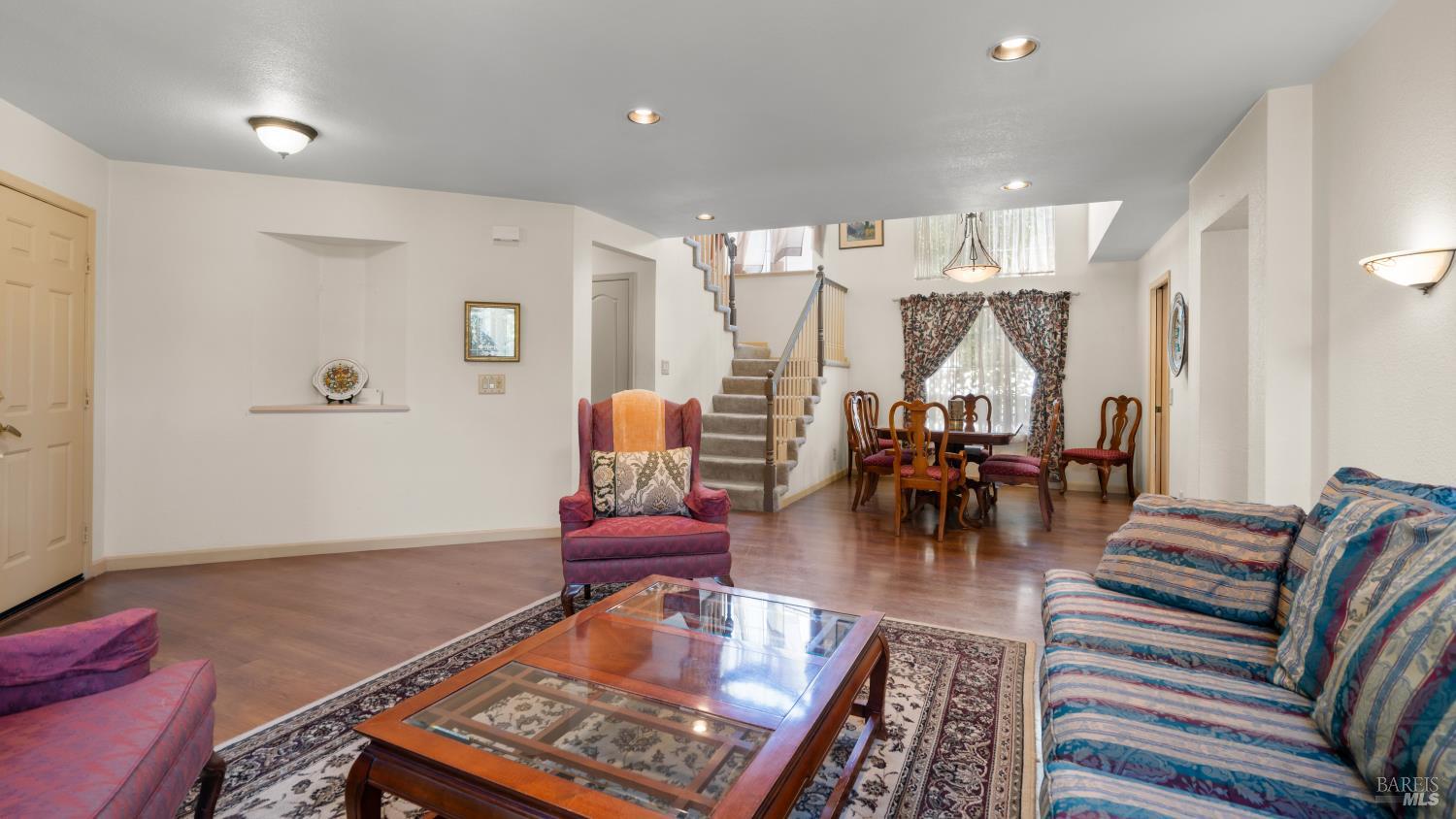 1751 Inverness Drive Petaluma CA 94954