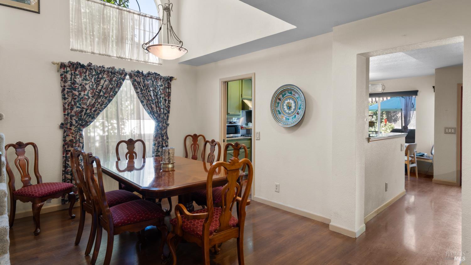 1751 Inverness Drive Petaluma CA 94954