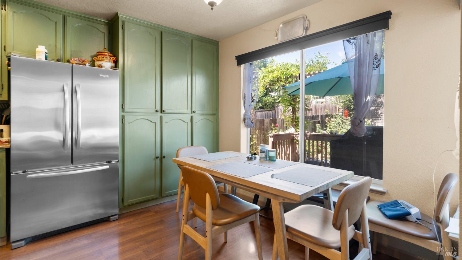 1751 Inverness Drive Petaluma CA 94954