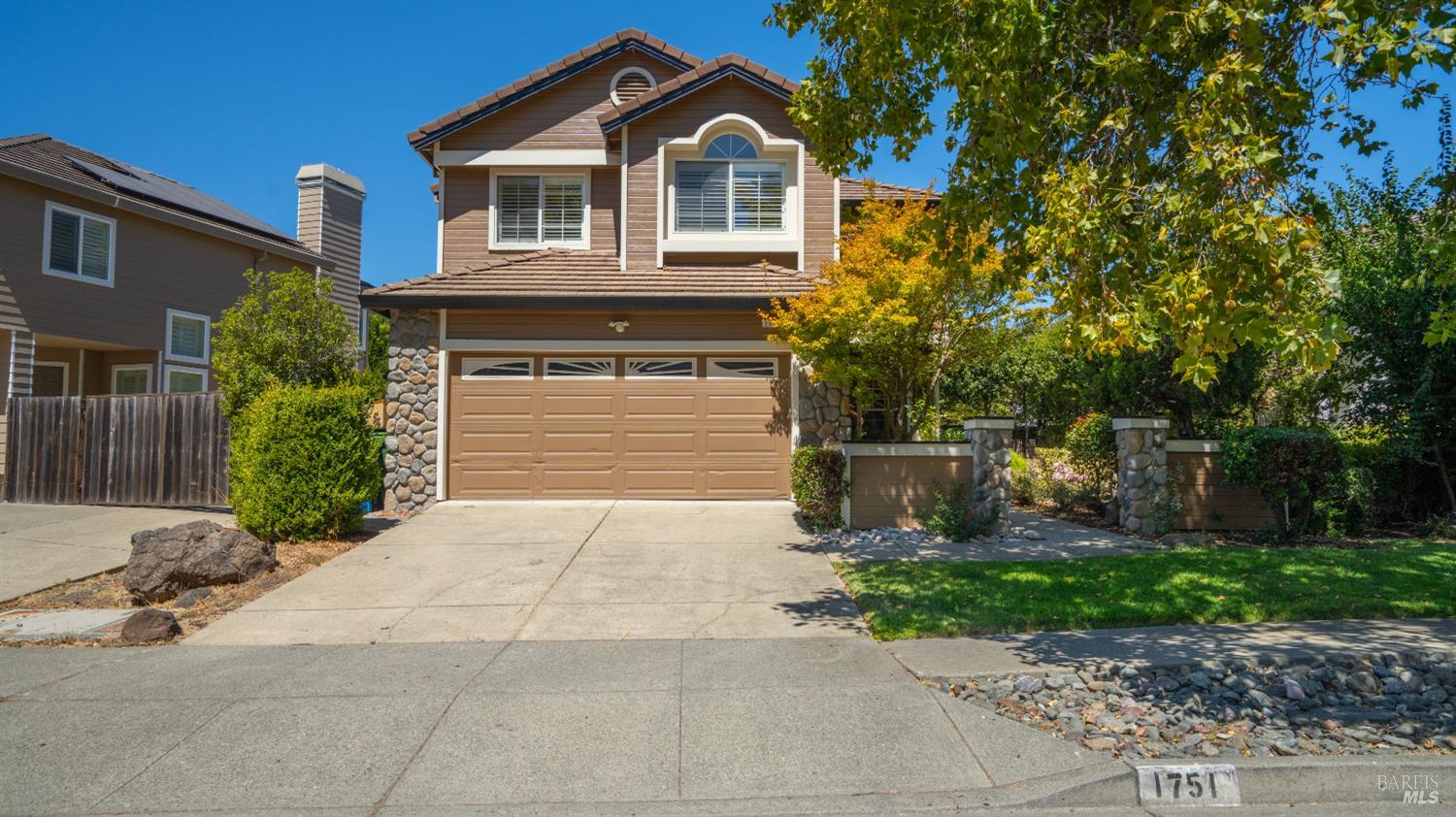 1751 Inverness Drive Petaluma CA 94954