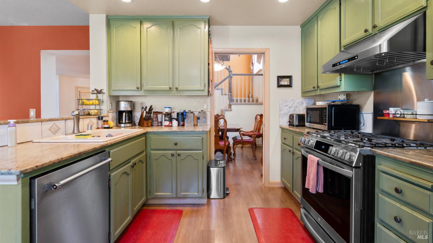 1751 Inverness Drive Petaluma CA 94954