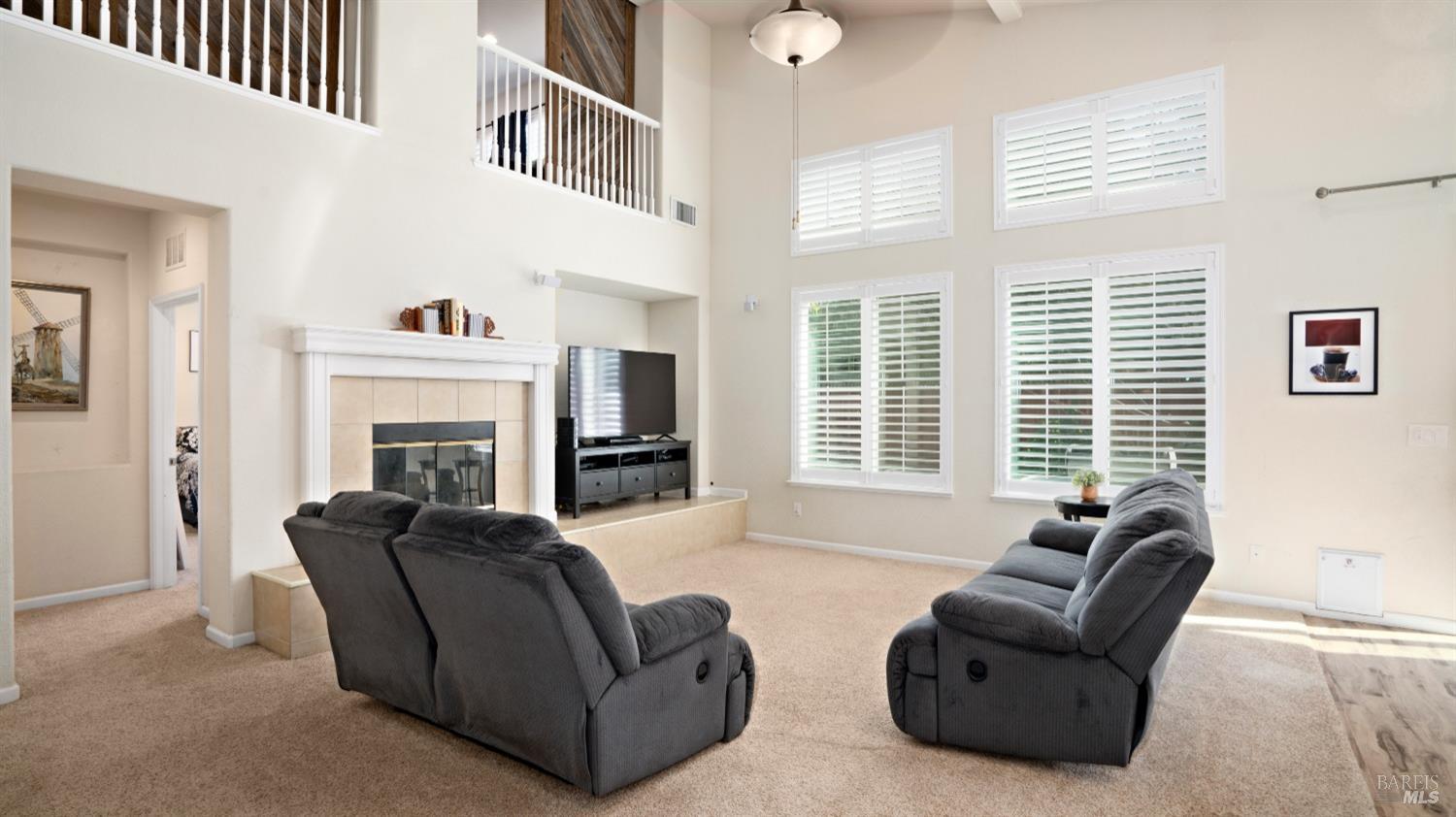 2215 Folsom Fair Circle Dixon CA 95620