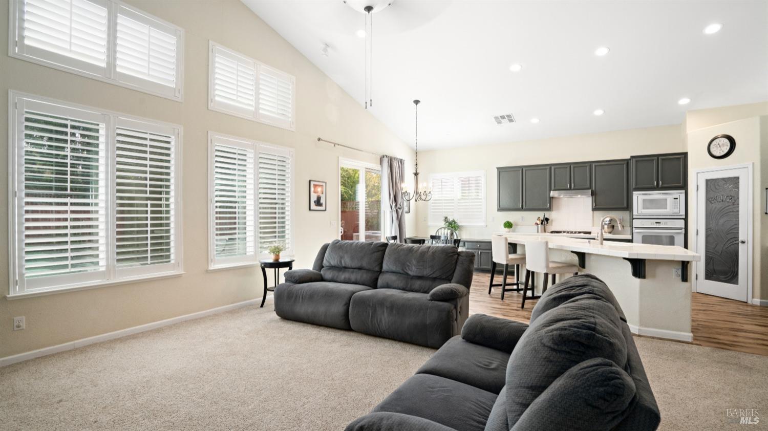 2215 Folsom Fair Circle Dixon CA 95620