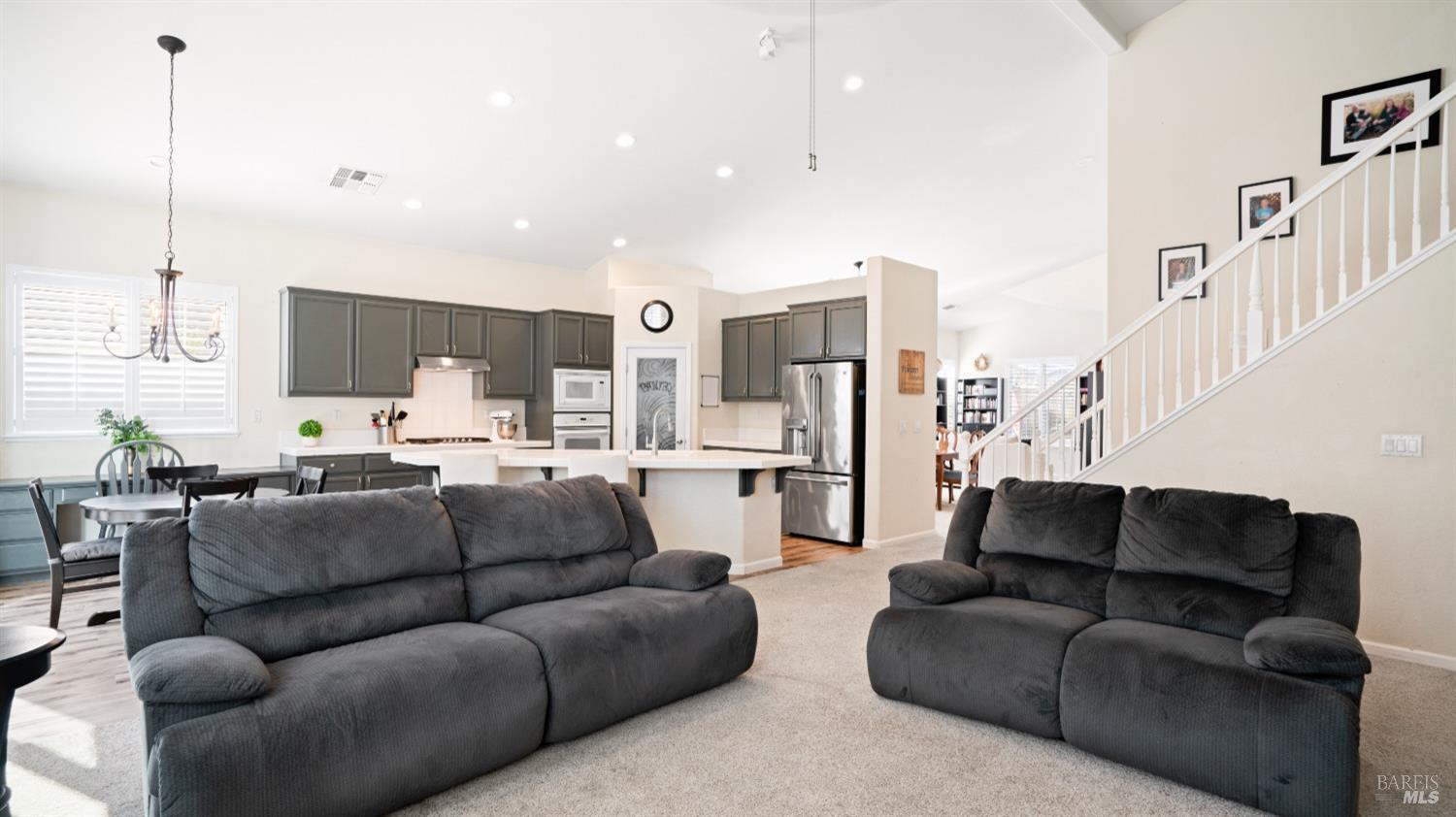 2215 Folsom Fair Circle Dixon CA 95620