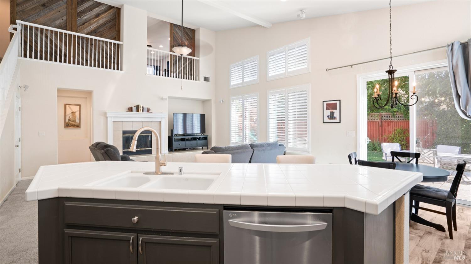 2215 Folsom Fair Circle Dixon CA 95620