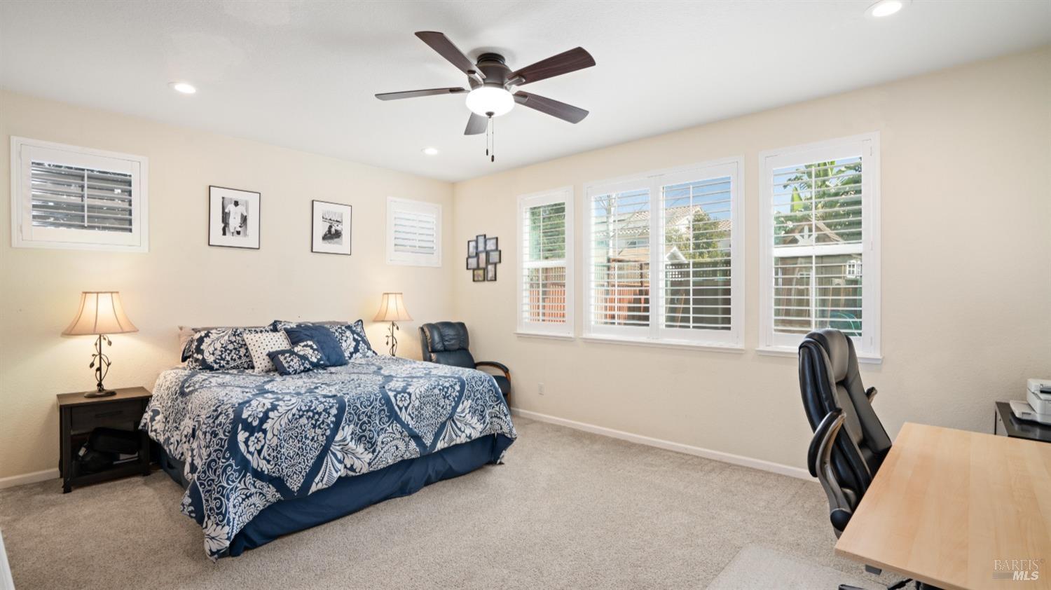 2215 Folsom Fair Circle Dixon CA 95620