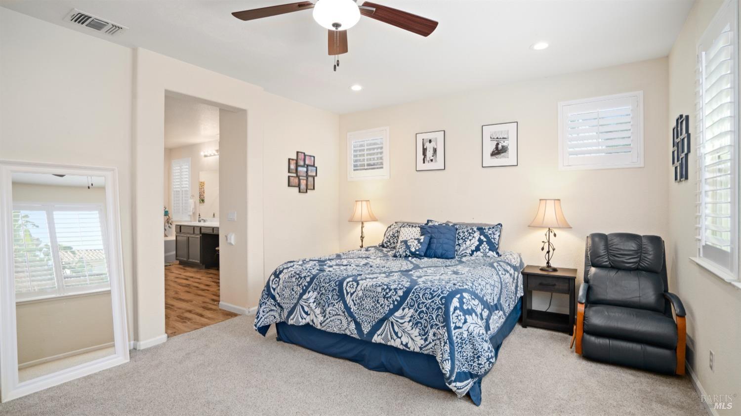 2215 Folsom Fair Circle Dixon CA 95620