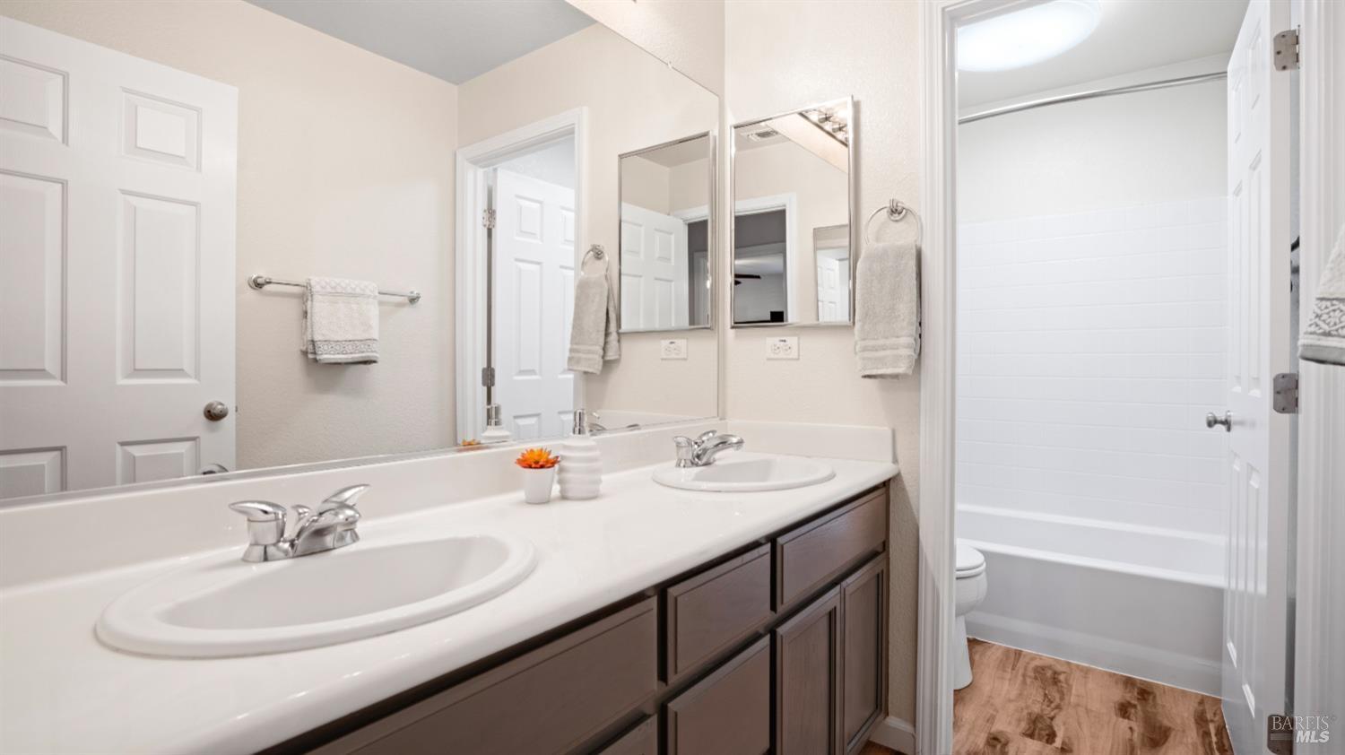 2215 Folsom Fair Circle Dixon CA 95620