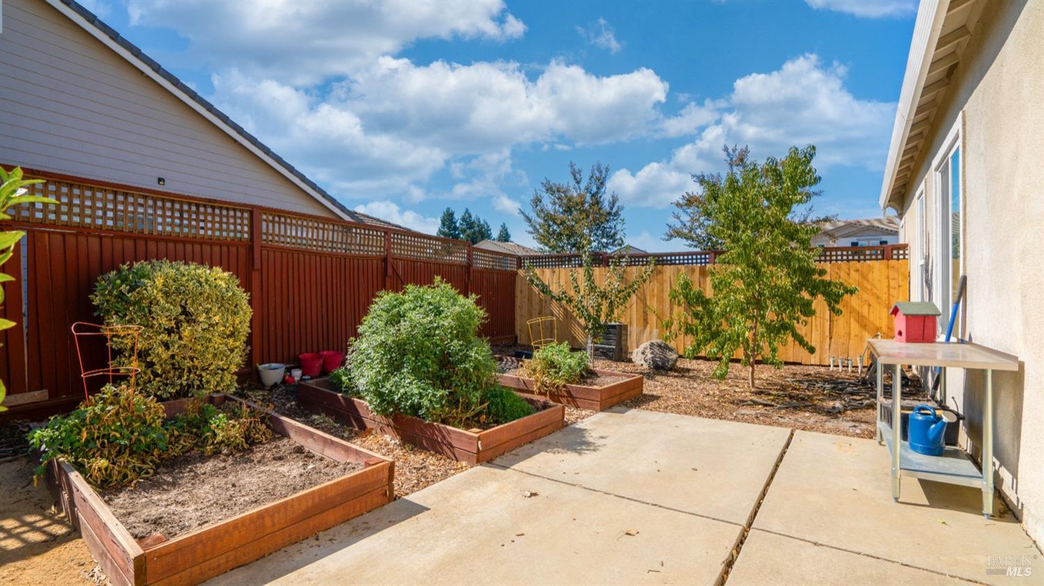 2215 Folsom Fair Circle Dixon CA 95620