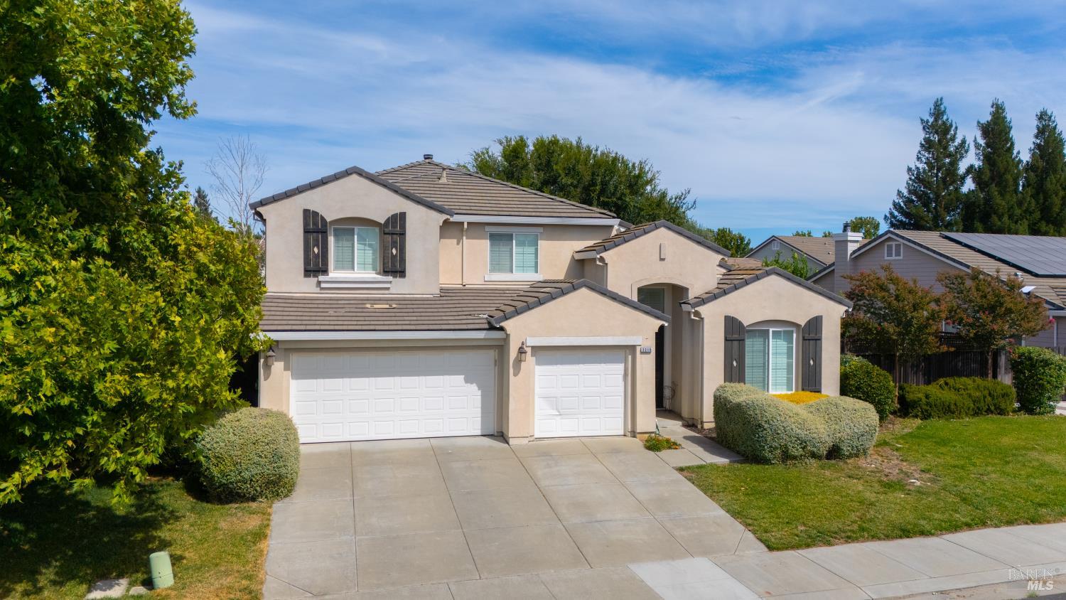 2215 Folsom Fair Circle Dixon CA 95620