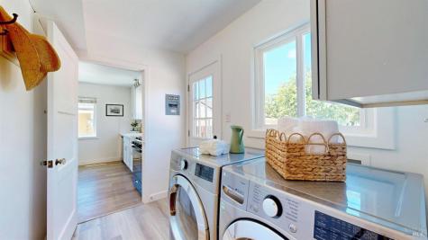 107 Decker Street Santa Rosa CA 95401