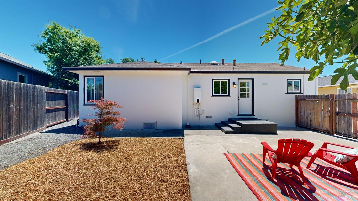 107 Decker Street Santa Rosa CA 95401