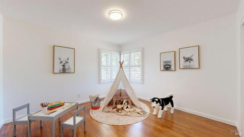 107 Decker Street Santa Rosa CA 95401