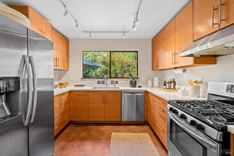17340 Watson Road Guerneville CA 95446