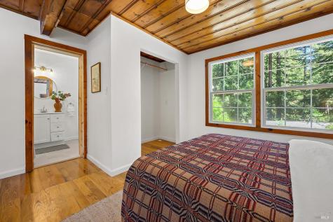 19092 Ridgecrest Drive Guerneville CA 95446