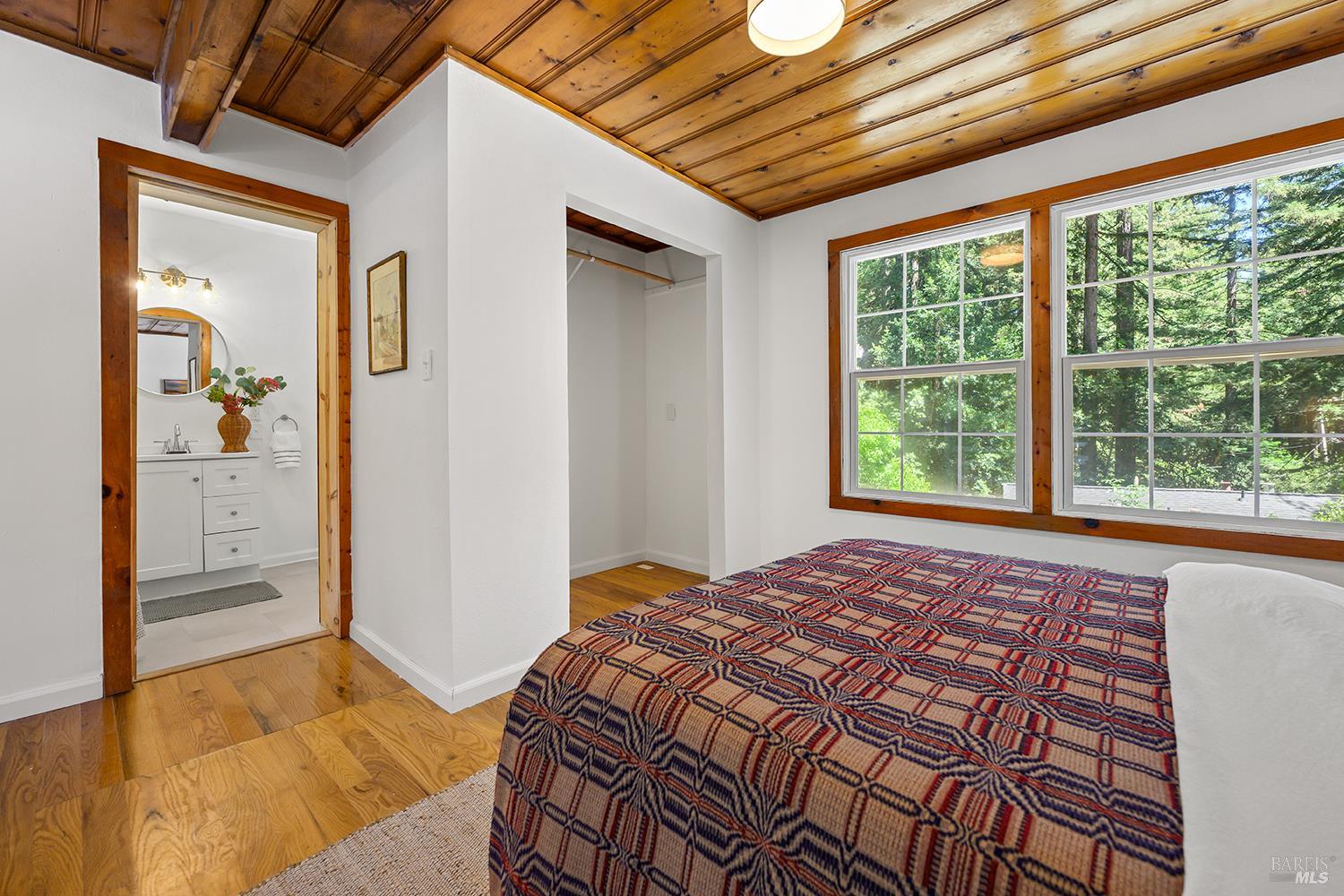 19092 Ridgecrest Drive Guerneville CA 95446