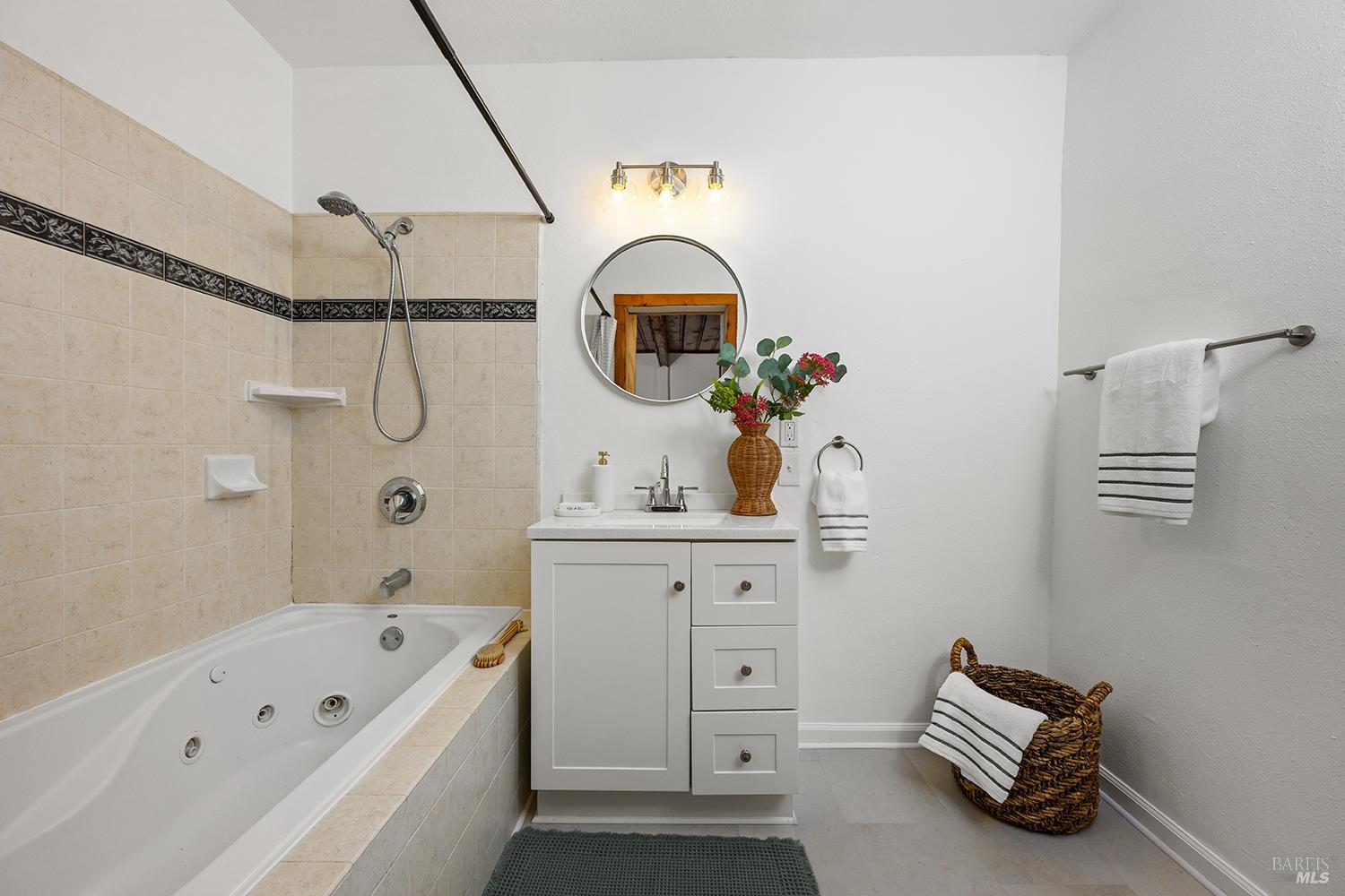 19092 Ridgecrest Drive Guerneville CA 95446