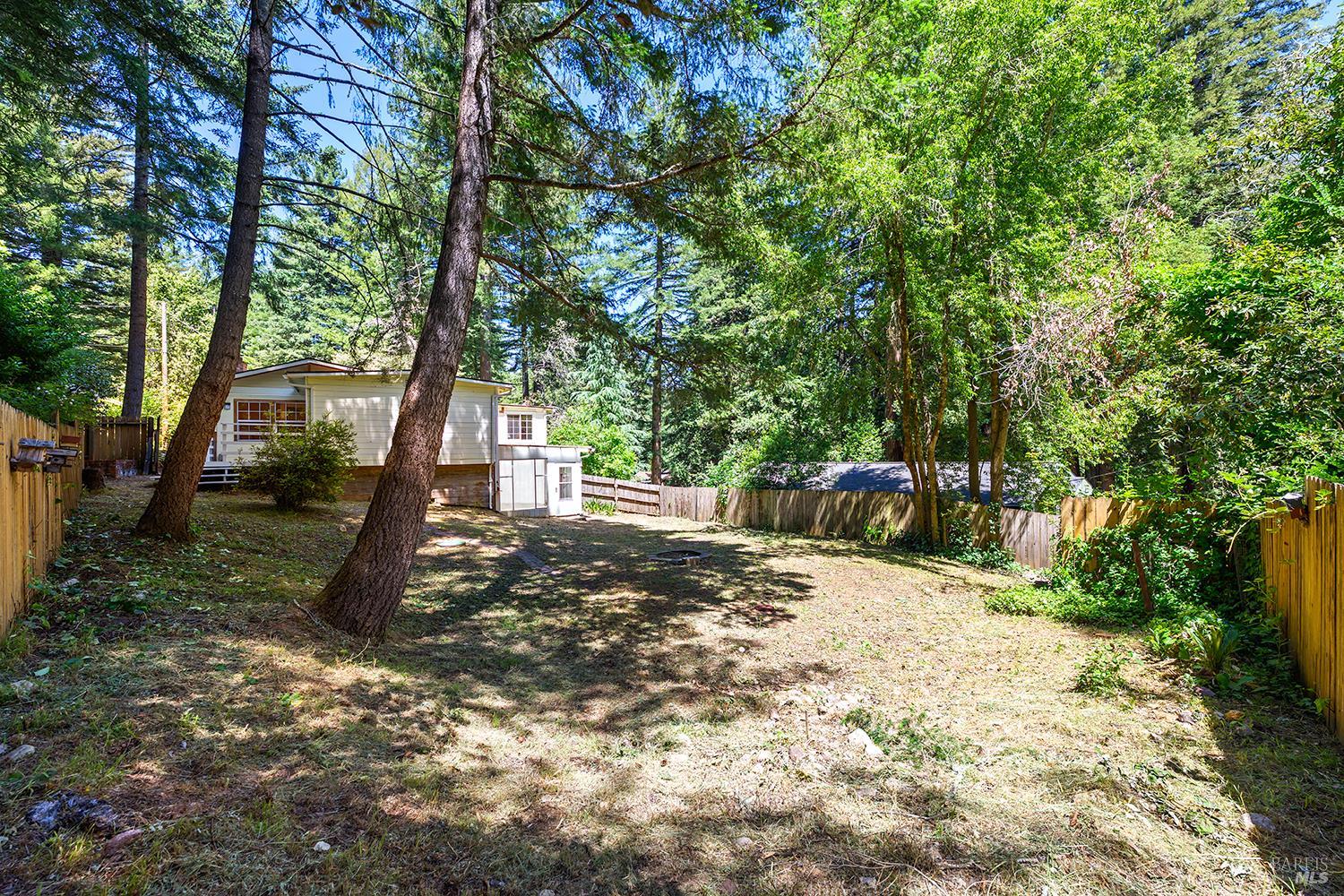 19092 Ridgecrest Drive Guerneville CA 95446
