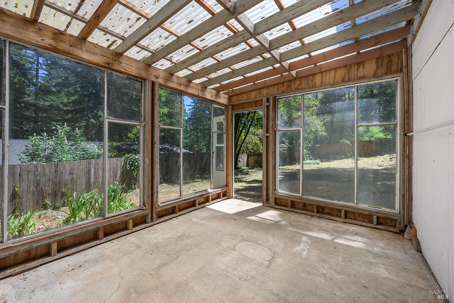 19092 Ridgecrest Drive Guerneville CA 95446