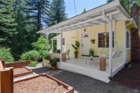 19092 Ridgecrest Drive Guerneville CA 95446