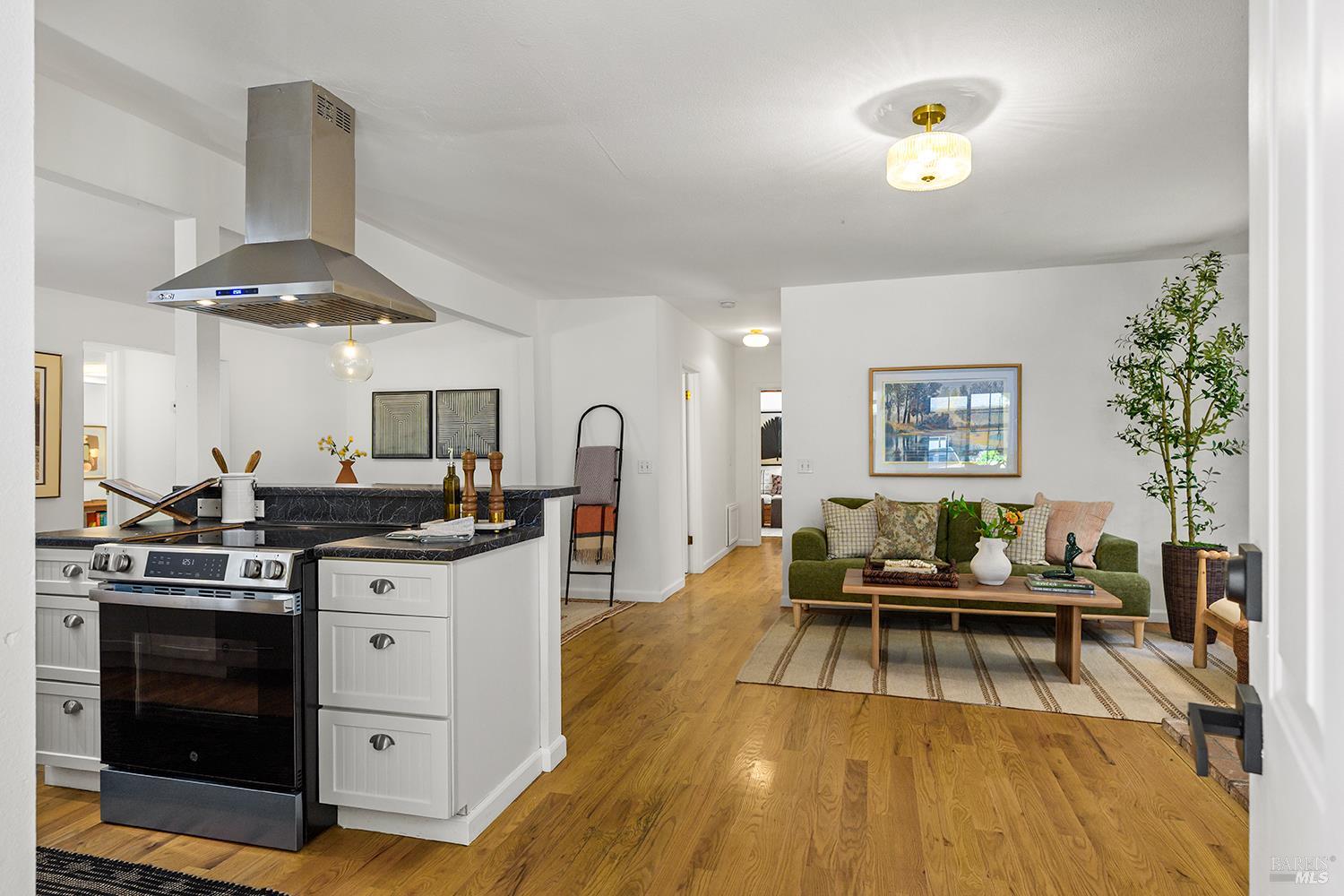 19092 Ridgecrest Drive Guerneville CA 95446