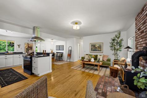 19092 Ridgecrest Drive Guerneville CA 95446