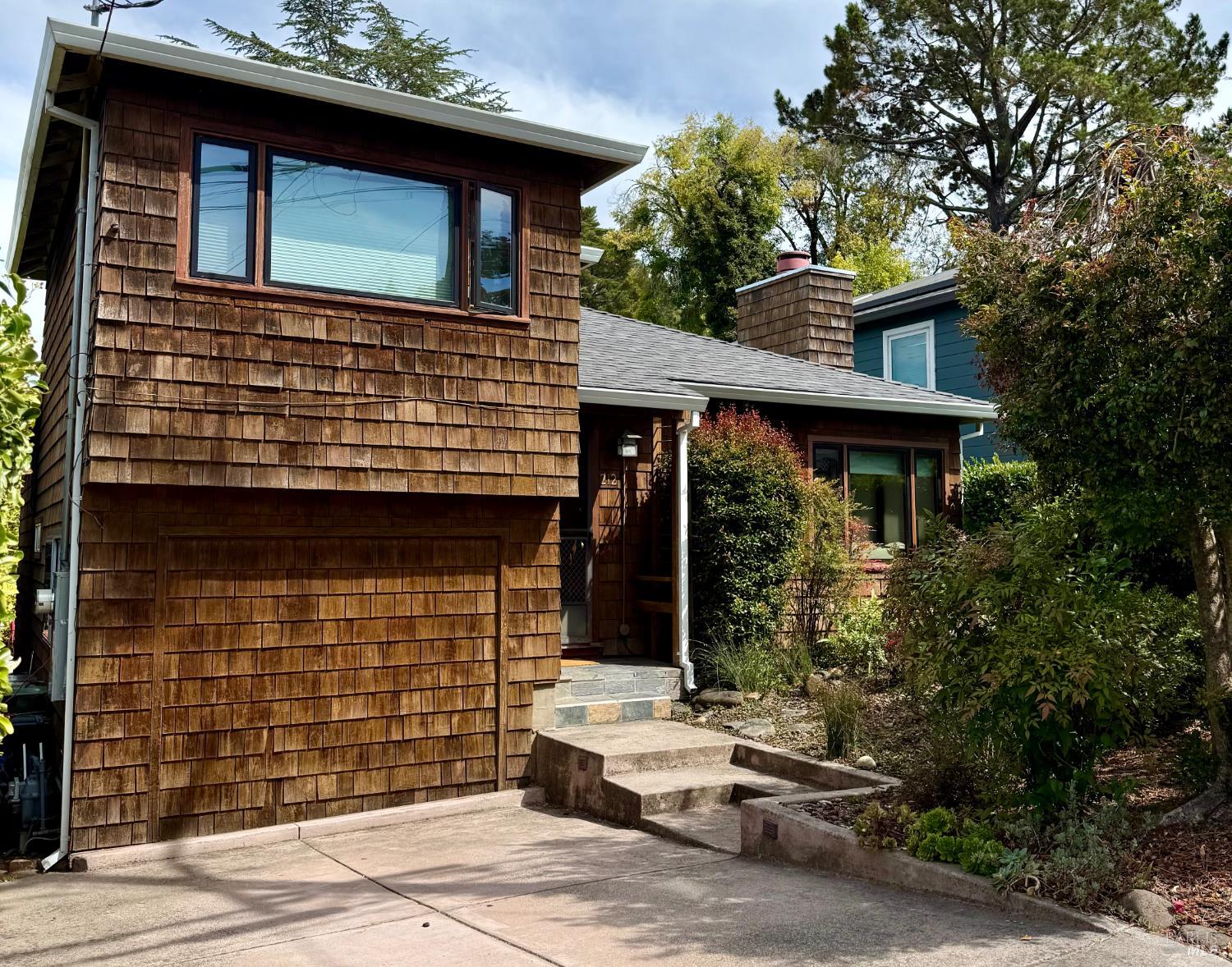 212 Sausalito Street Corte Madera CA 94925