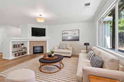 2974 Dutton Meadow Santa Rosa CA 95407