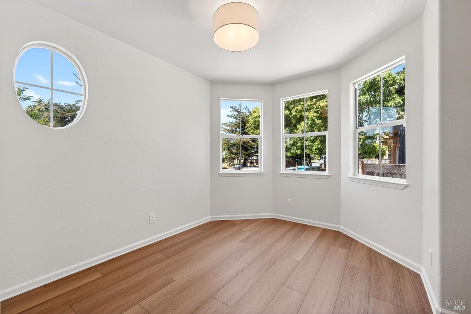 2974 Dutton Meadow Santa Rosa CA 95407
