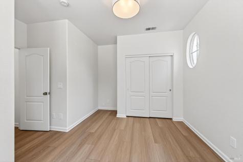 2974 Dutton Meadow Santa Rosa CA 95407